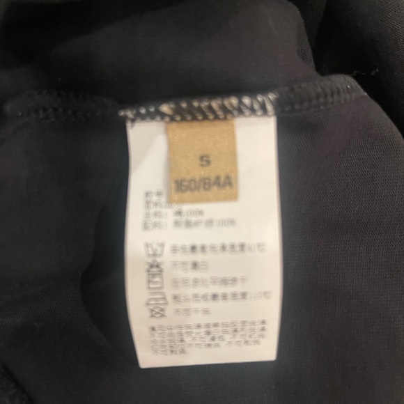 D’zzit japanese brand Disney Dumbo Black T-Shirt sz Small, NWOT - Picture 9 of 10